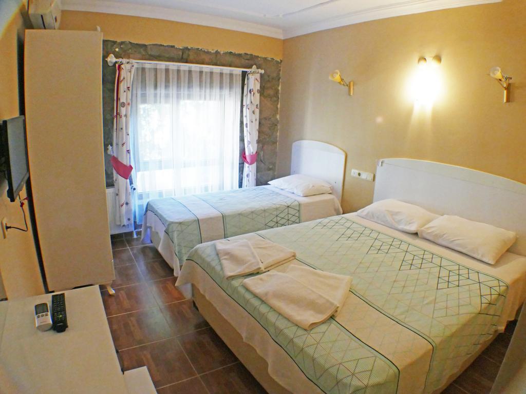Assos Hotel Buitenkant foto