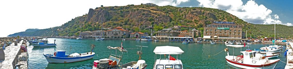 Assos Hotel Buitenkant foto