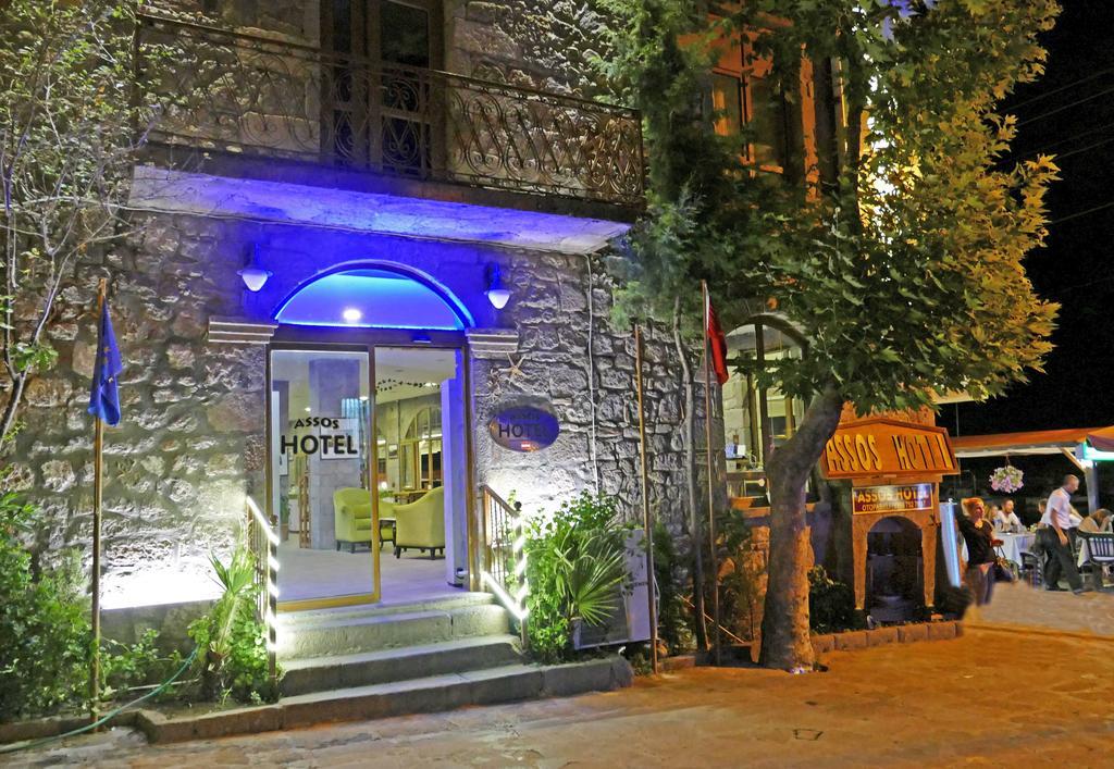 Assos Hotel Buitenkant foto